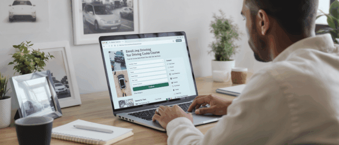 découvrez toutes les étapes nécessaires pour vous inscrire facilement au code de la route en ligne. suivez notre guide complet et apprenez à naviguer sur les plateformes d'inscription, à choisir votre formation, et à maximiser vos chances de réussite. inscrivez-vous dès aujourd'hui et préparez-vous efficacement à l'examen du code !